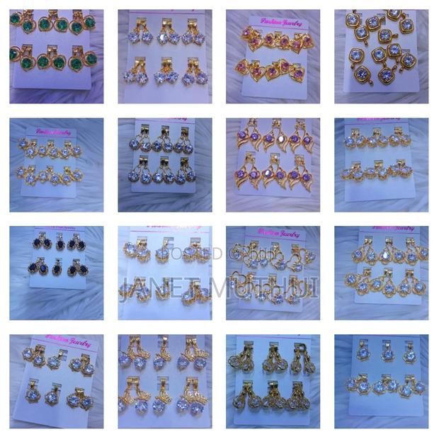 Earings ,Brooches and Rings - thumbnail 14