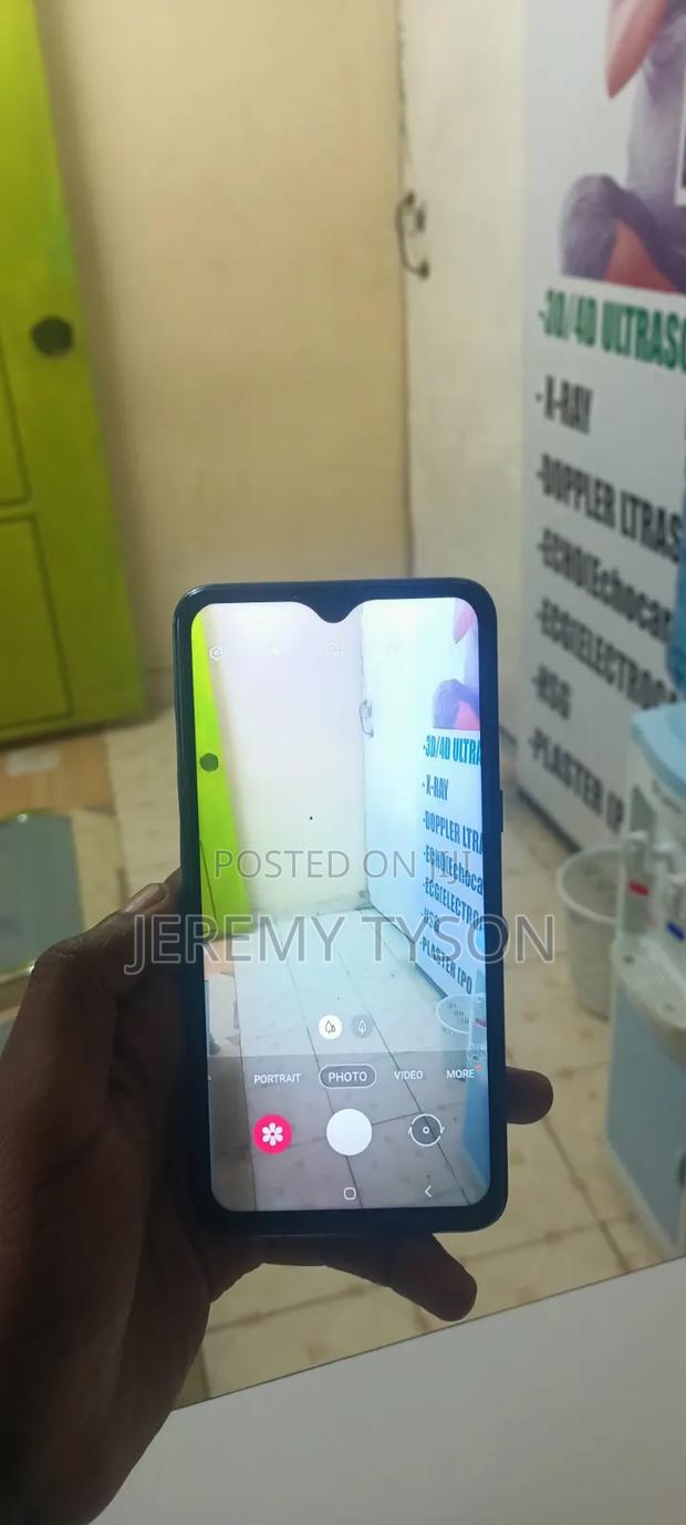 Samsung Galaxy A10s 32 GB Blue - thumbnail 3