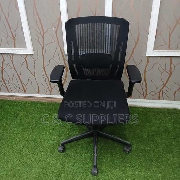 Office Mid-Back Mesh Ergonomic Seat