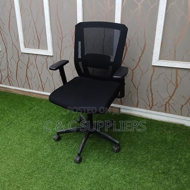 Office Mid-Back Mesh Ergonomic Seat - thumbnail 2