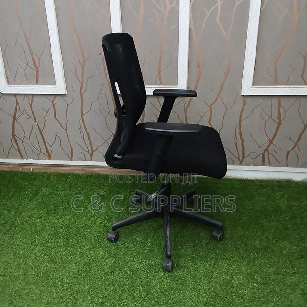 Office Mid-Back Mesh Ergonomic Seat - thumbnail 3