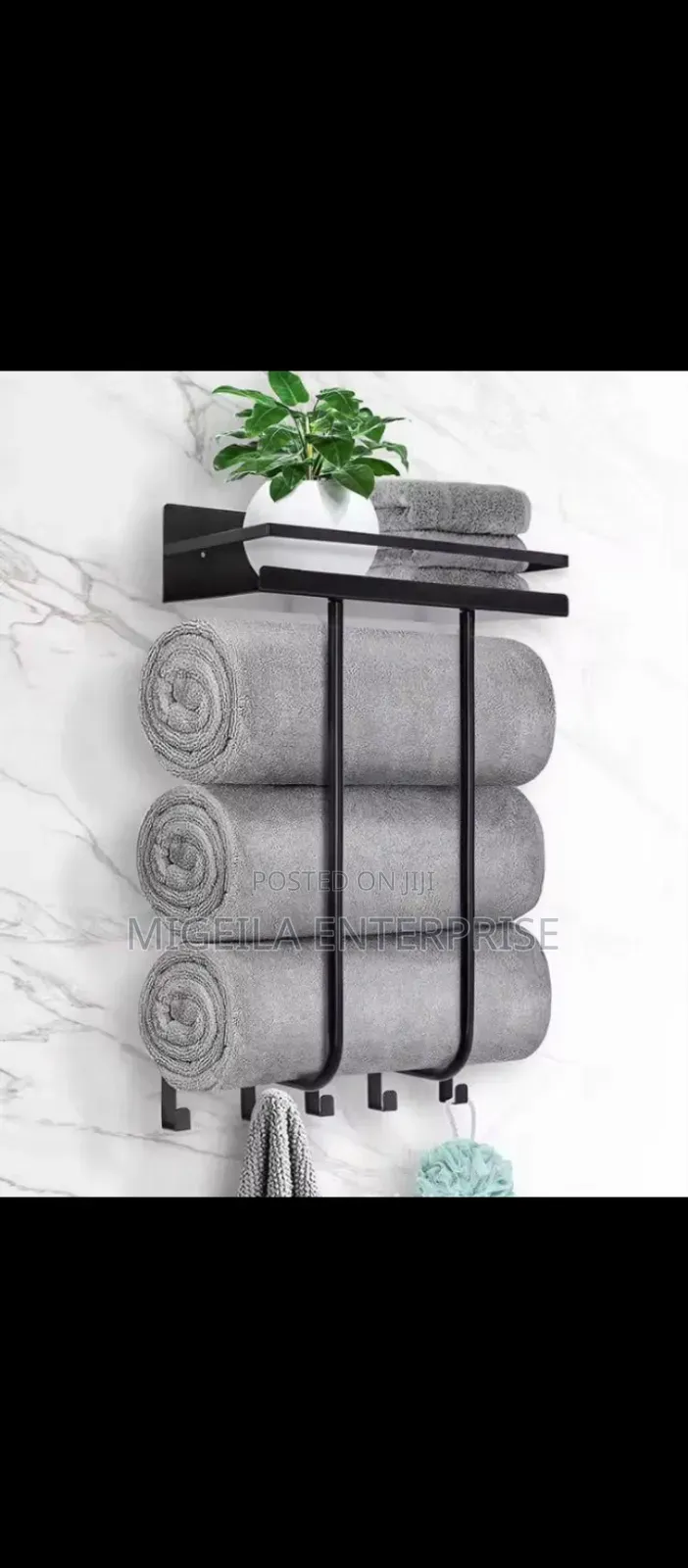 Multifunctional Bathroom Towel Holder With Metal Shelf and 5 Hooks