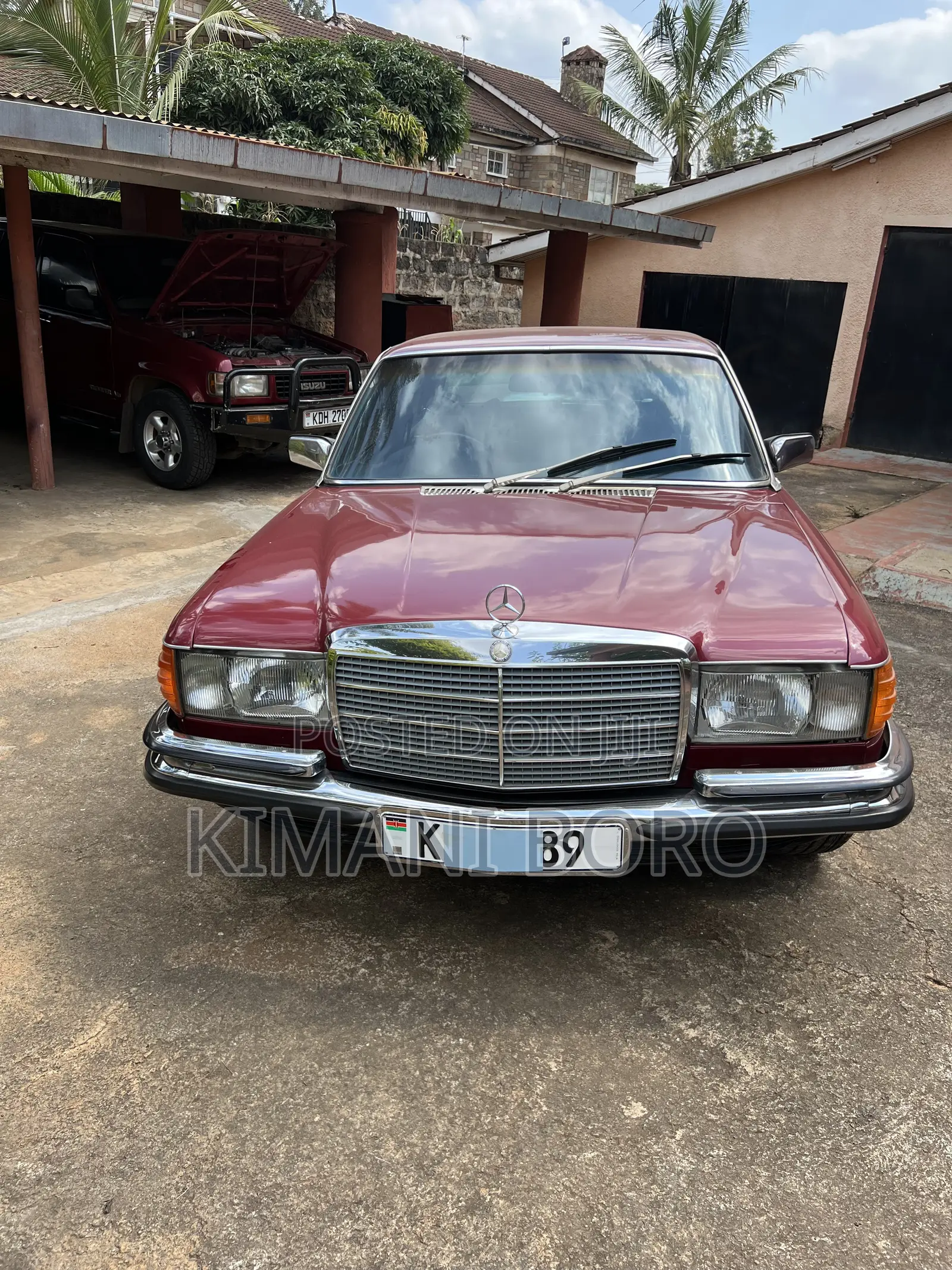 Mercedes-Benz E200 1979 Red