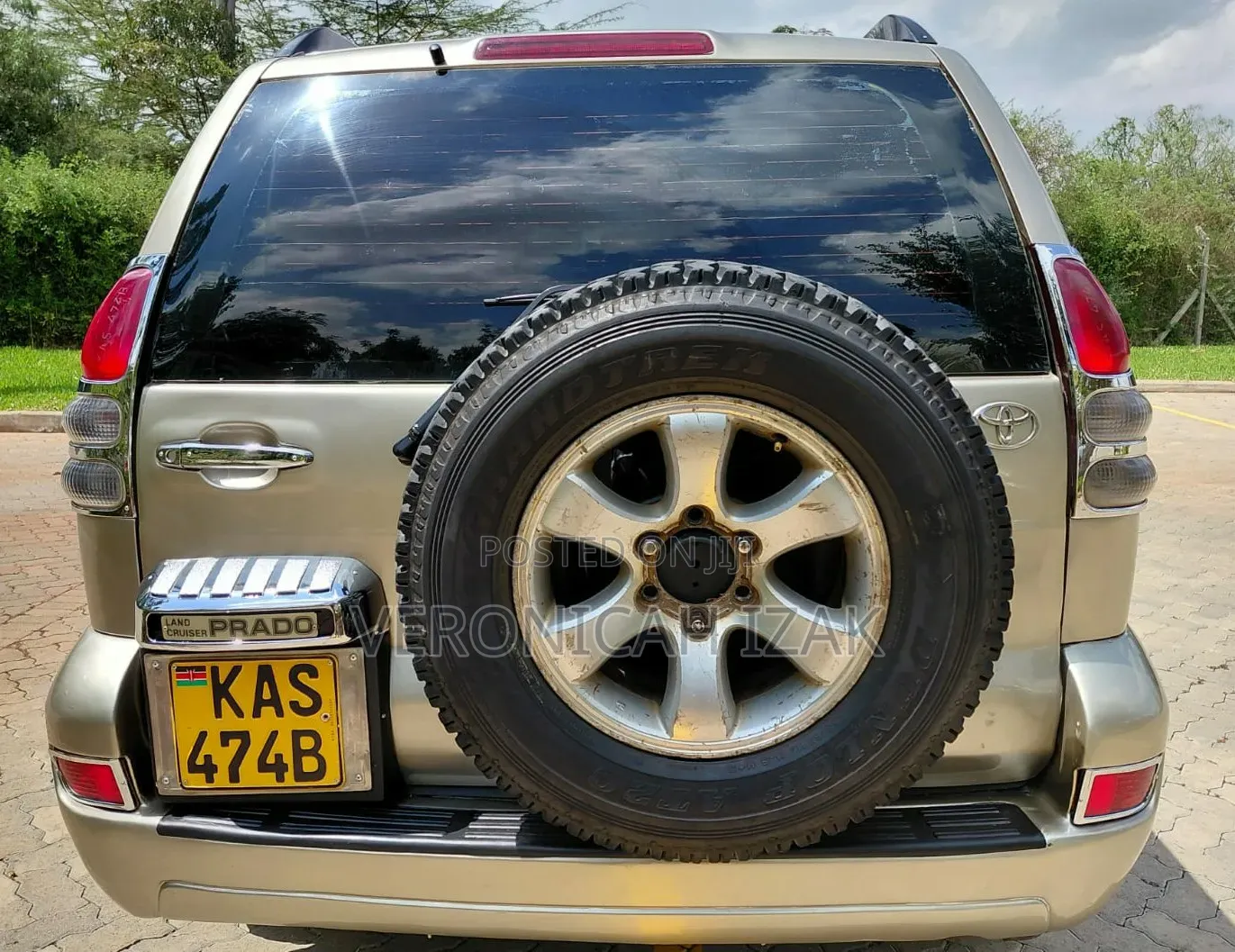 Toyota Land Cruiser Prado 2003 Gold