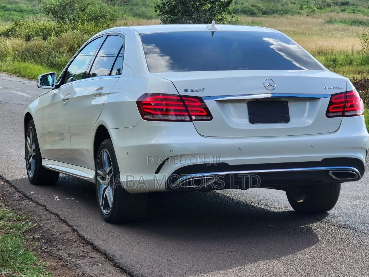 Mercedes-Benz E220 2016 White