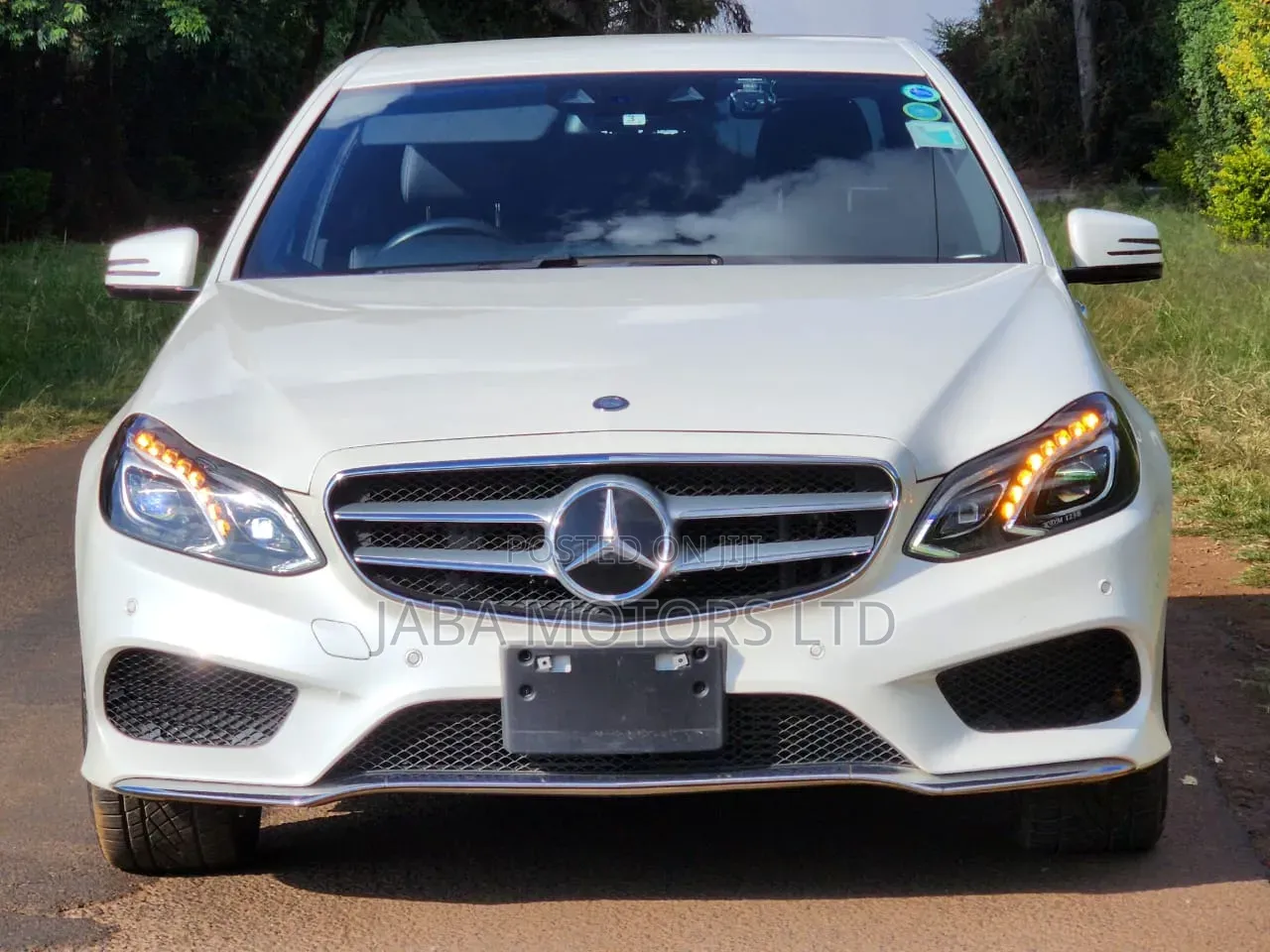Mercedes-Benz E220 2016 White