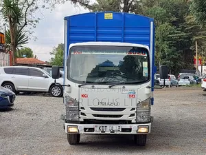 Isuzu NMR Truck