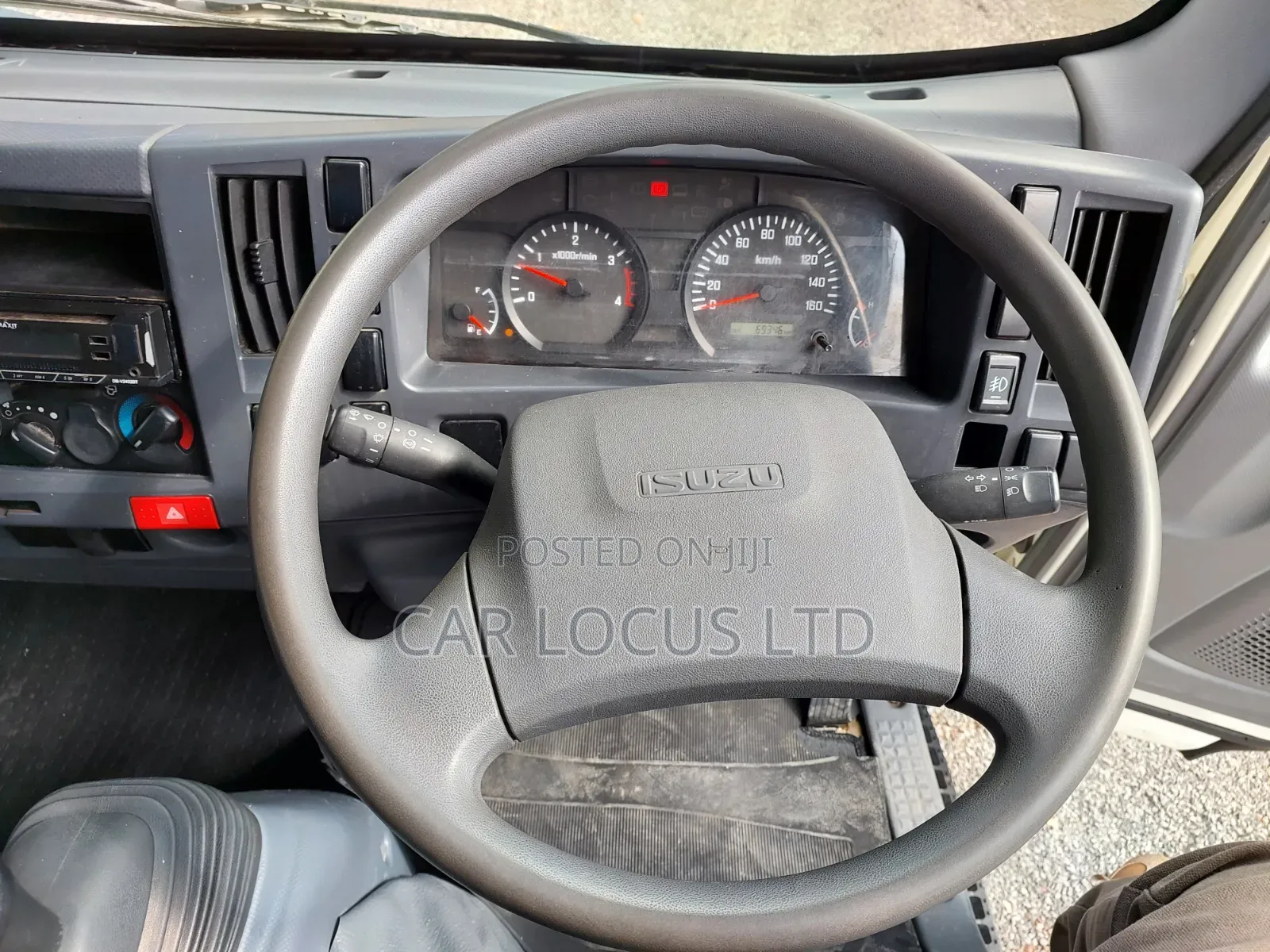 Isuzu NMR Truck