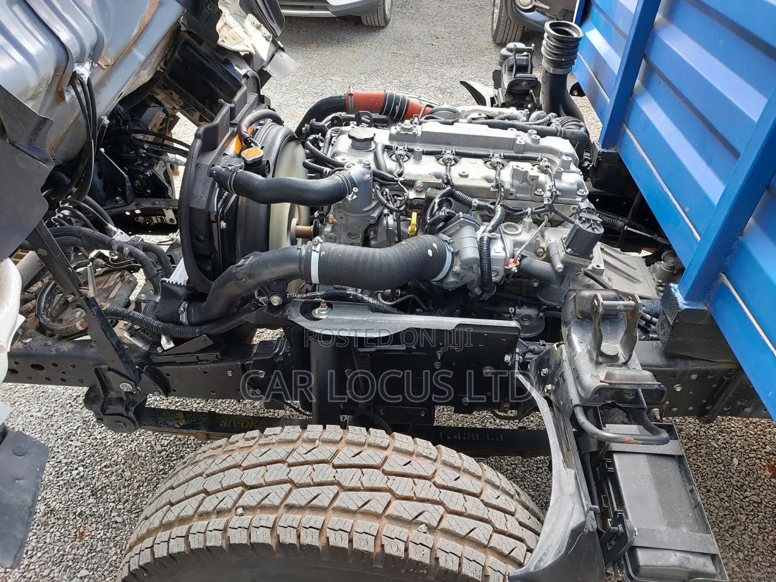 Isuzu NMR Truck