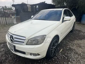 Mercedes-Benz C200 2008 White