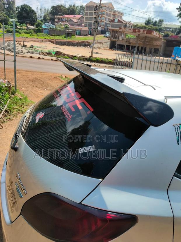 Mazda Demio Spoiler