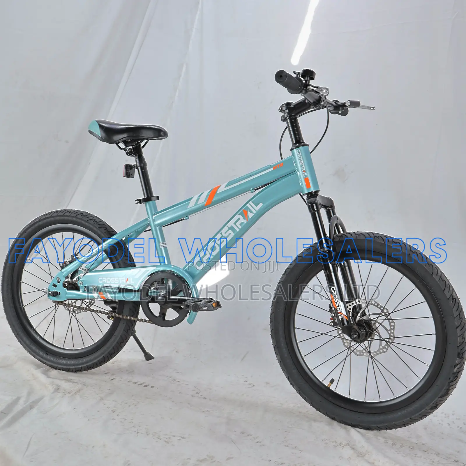 Crosstrail Size 20 Mountain Bicycle – New Condition