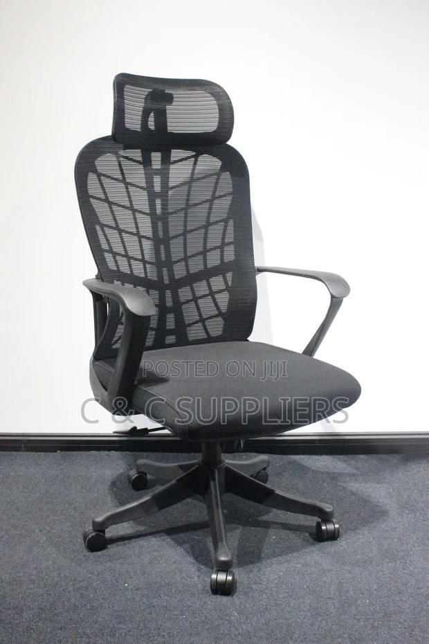Swivel Mesh Ergonomic Office Seat - thumbnail 8