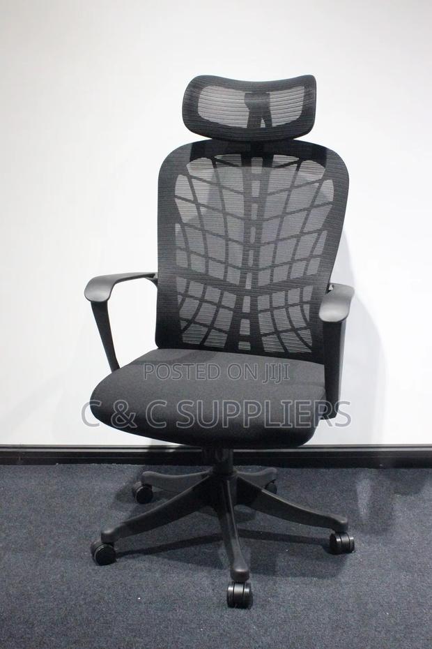 Swivel Mesh Ergonomic Office Seat - thumbnail 9
