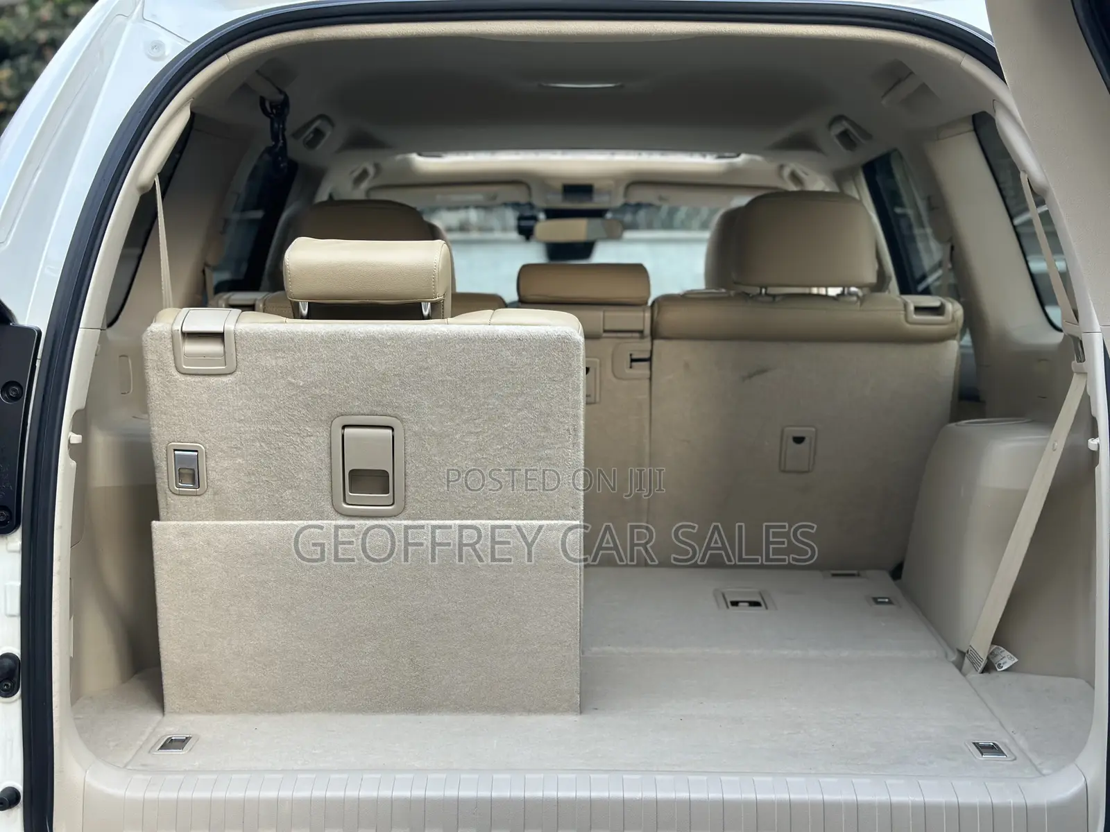 Toyota Land Cruiser Prado 2.8 2019 White