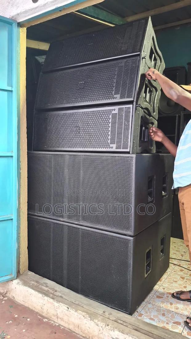 12-Inch Line Array Boxes Are Mid-Sized - thumbnail 2
