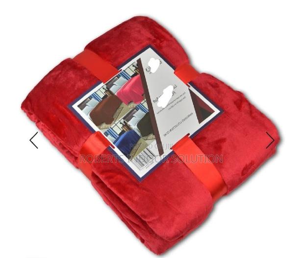 Anti-Static Flannel Throw Blanket