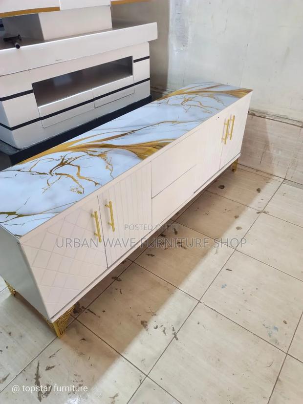 Stylish Clean Stand (Tv Stand)