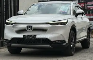 Honda Vezel 1.5 Hybrid 2WD 2021 Pearl