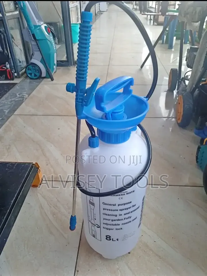 Manual Pressure Sprayer 8l
