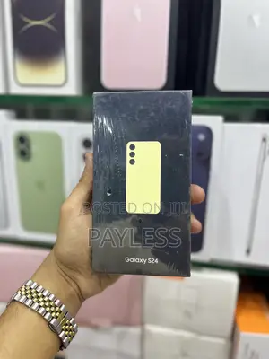 New Samsung Galaxy S24 256 GB Yellow