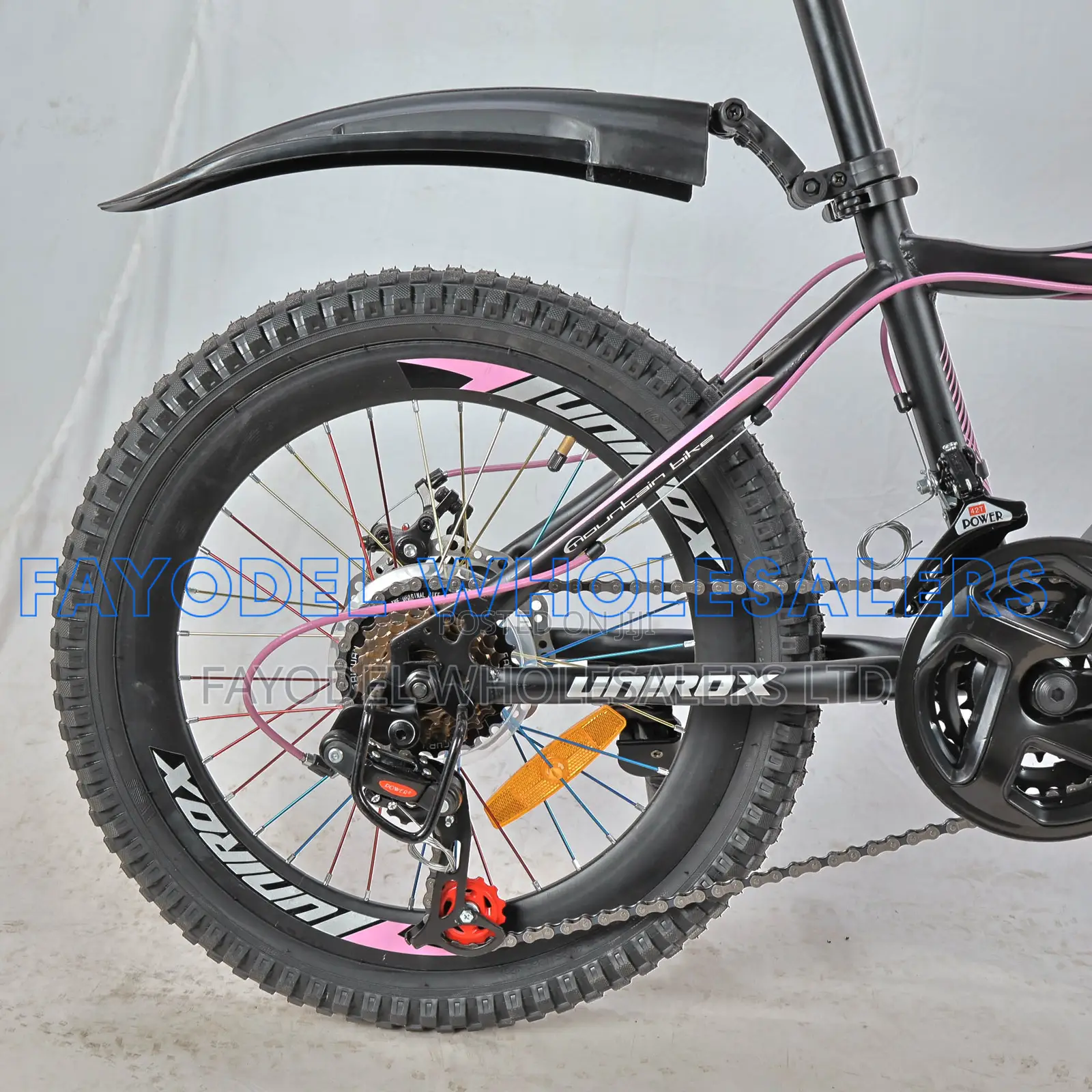 New Unirox Size 20 Disc Brake Bicycle