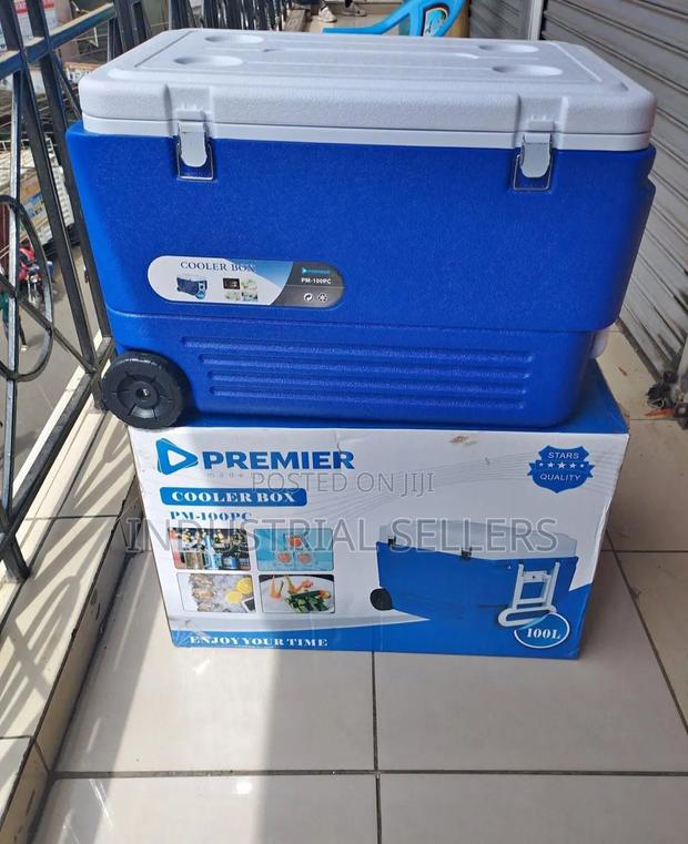 Quality Designed 100l Cooler Box With Wheels