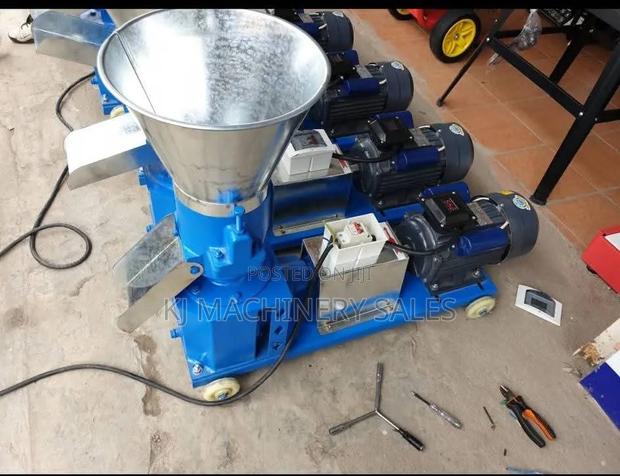 Electric Feed Pellet Machine - thumbnail 2