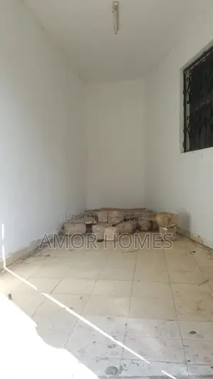 Shop to Let