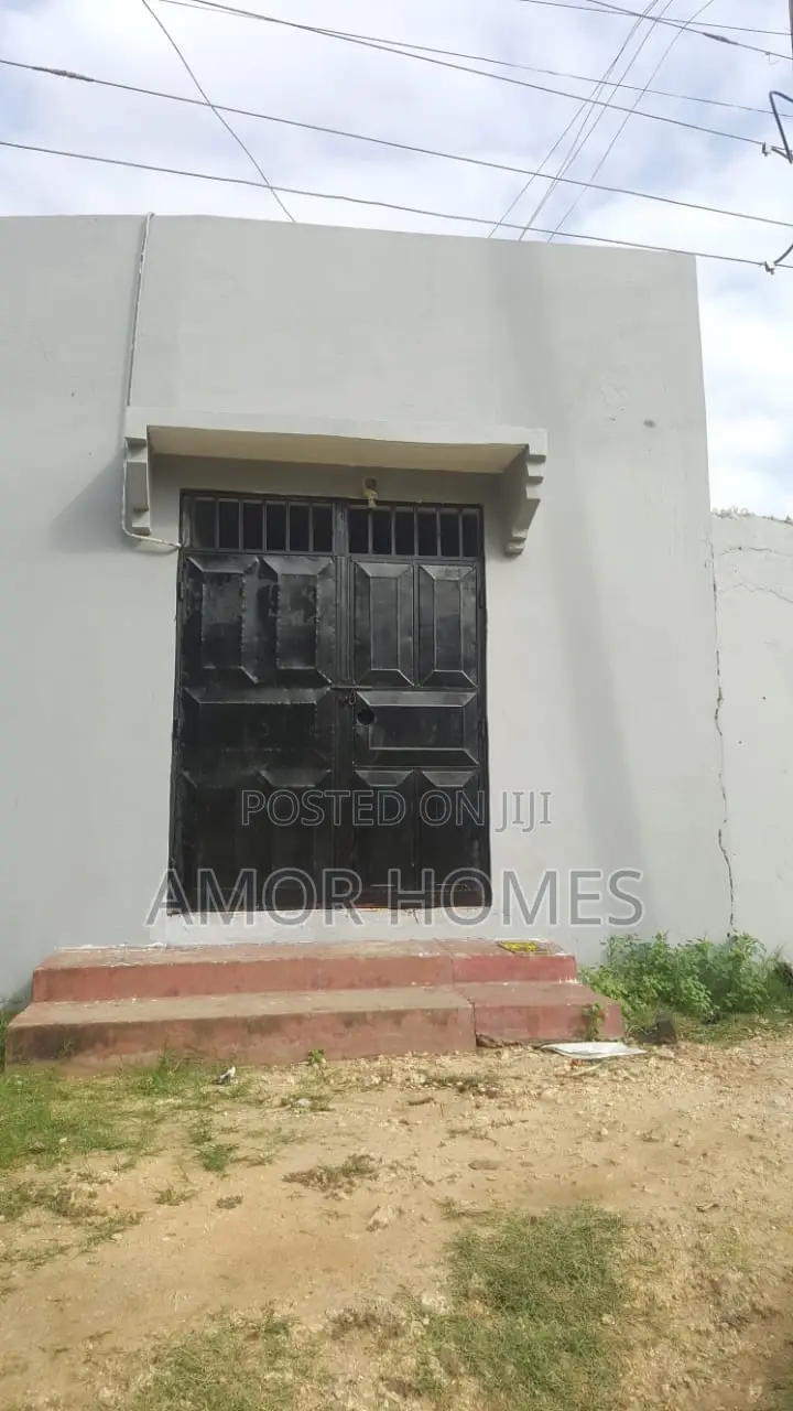 Shop to Let