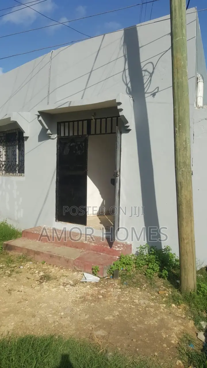Shop to Let