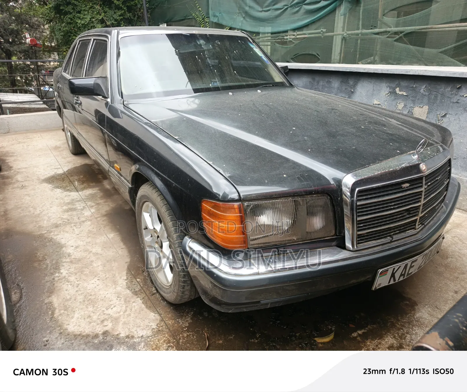 Mercedes-Benz 300E 1989 Black