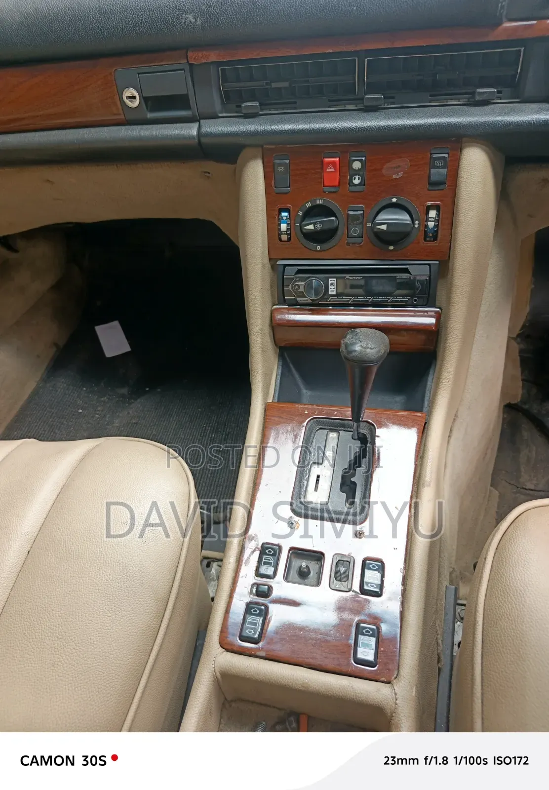 Mercedes-Benz 300E 1989 Black