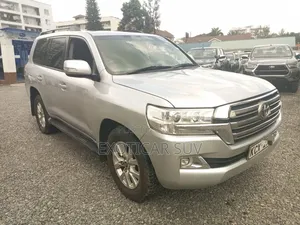 Toyota Land Cruiser 4.5 V8 GX-R 2012 Silver