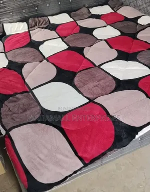 Single Woolen Duvet – Natural Warmth for Every Season
