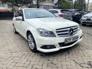 Mercedes-Benz C200 2012 White