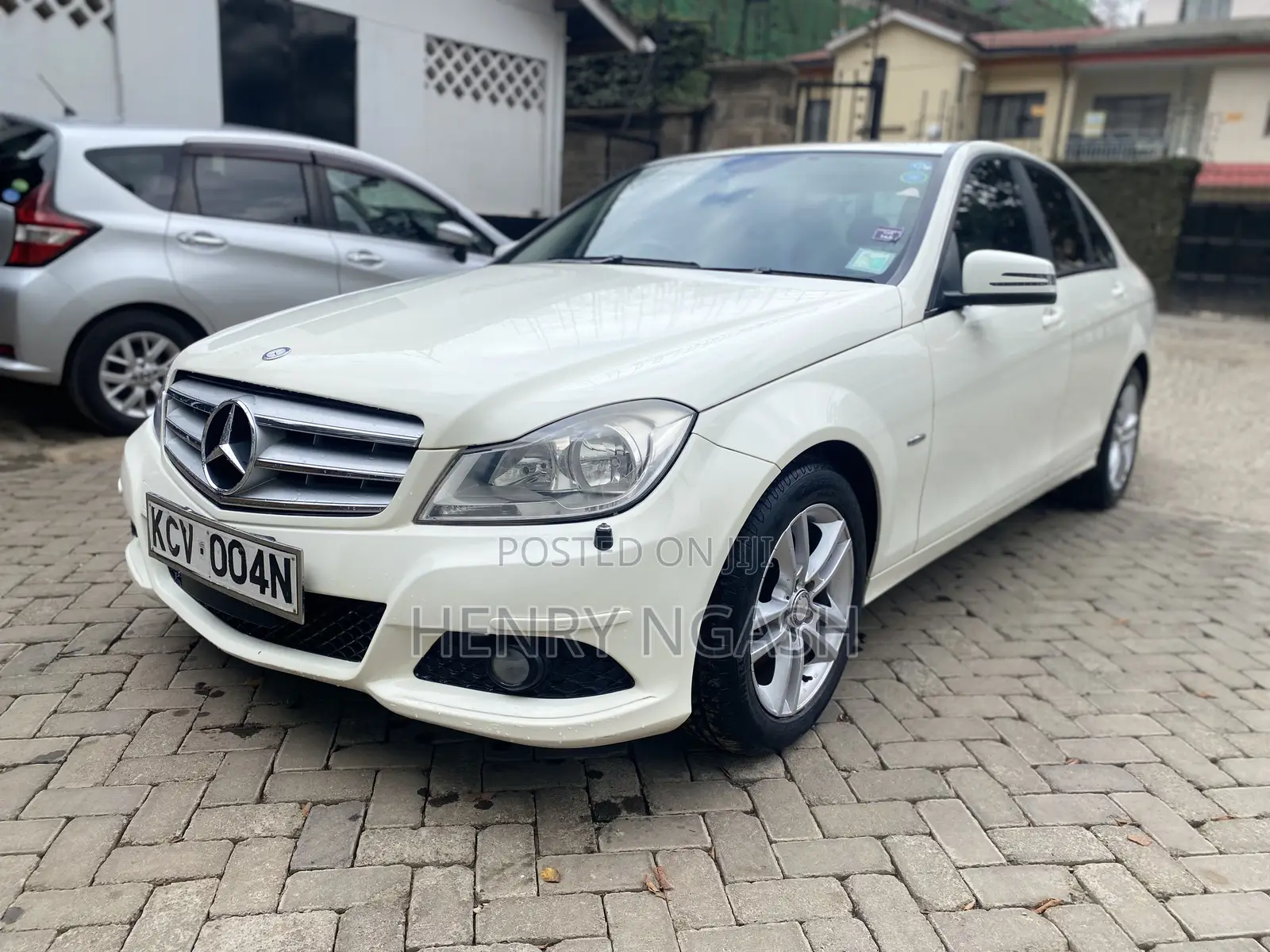 Mercedes-Benz C200 2012 White