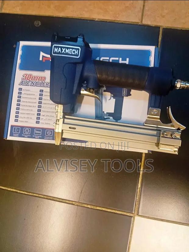 Maxmech Brad Nailer - main view