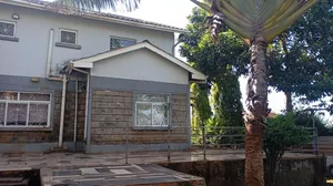 5bdrm Maisonette in Ngoingwa for rent