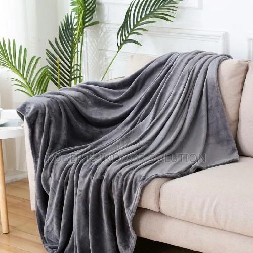 Luxury Warm Reversible Bed Throw - main view