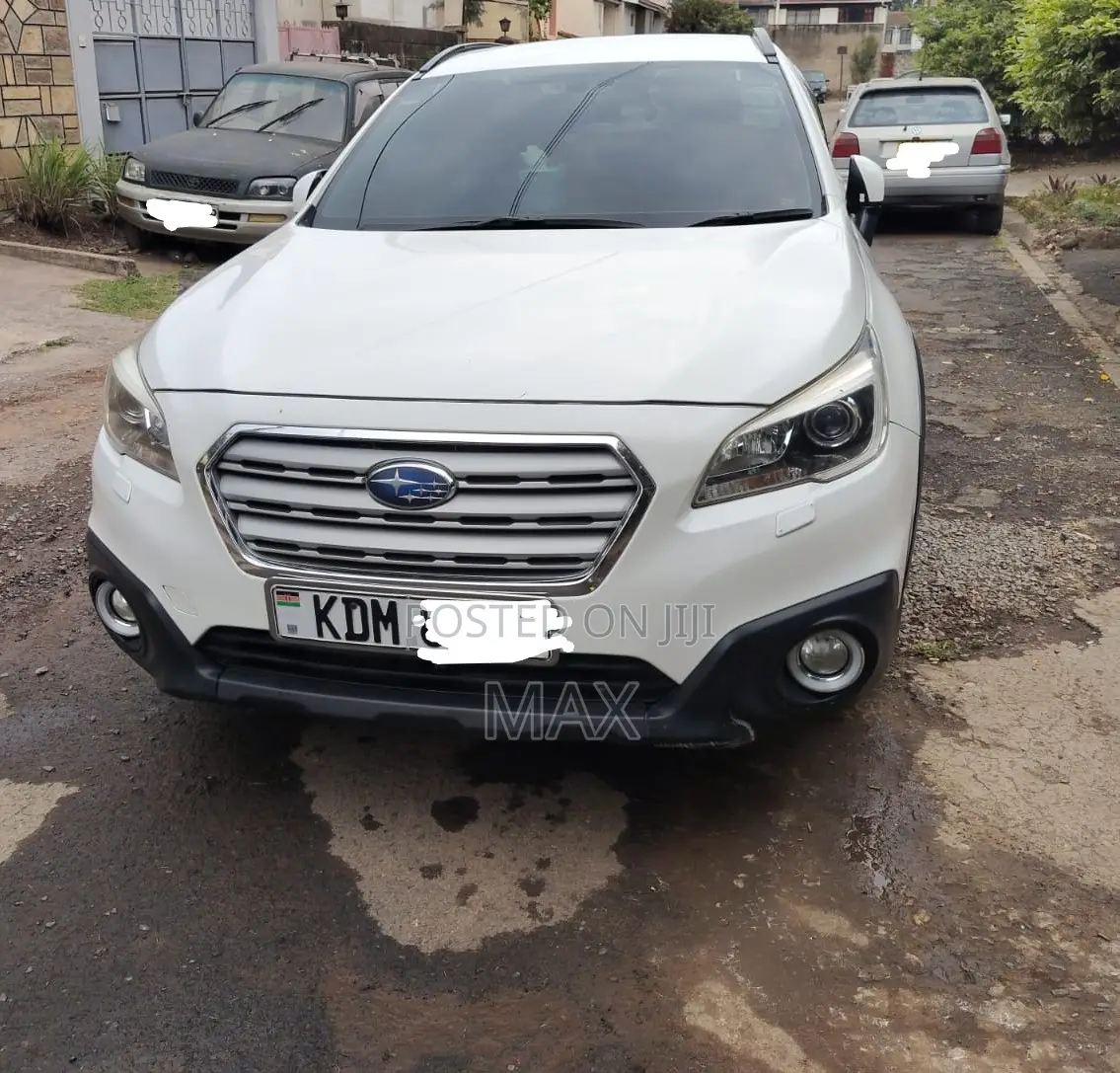 Subaru Outback 2016 White