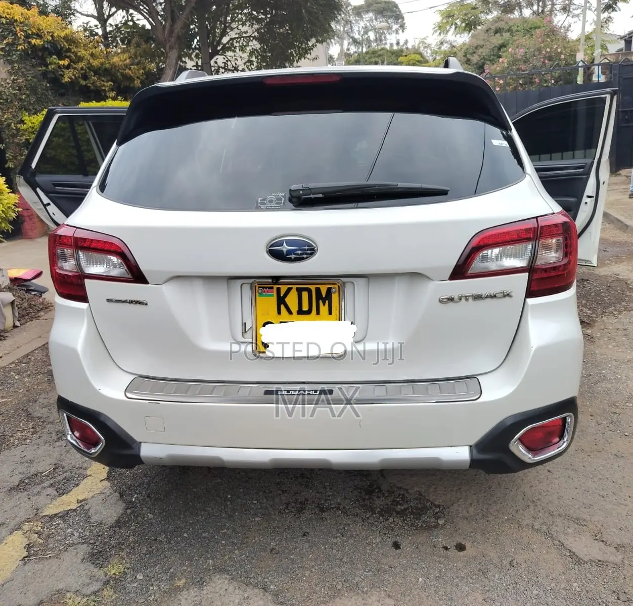 Subaru Outback 2016 White