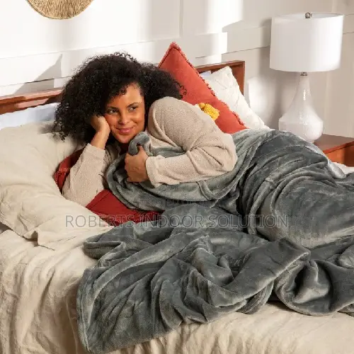 Breathable Velvet-Touch Fleece Blanket