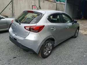 Mazda Demio 2018 Gray