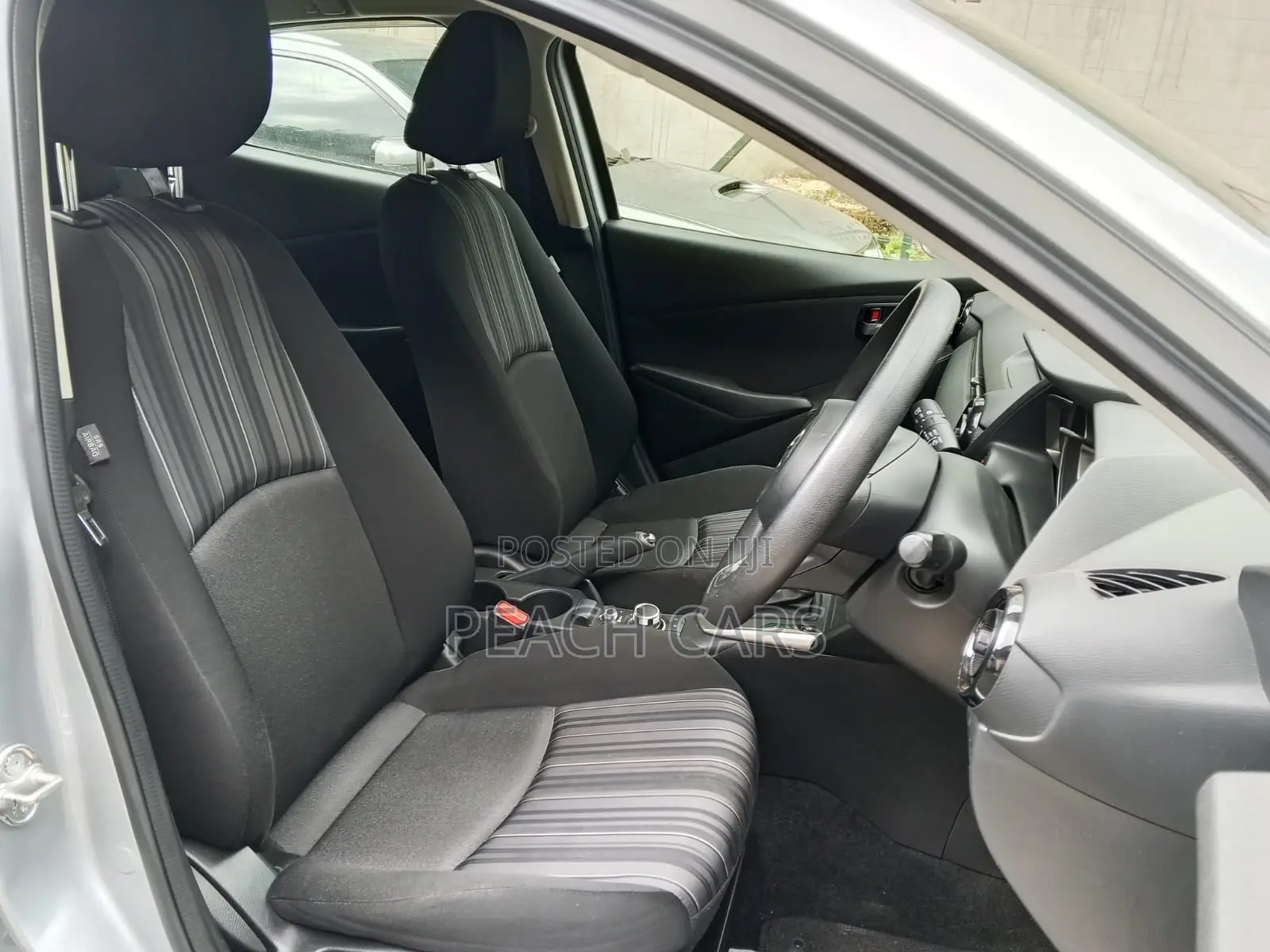 Mazda Demio 2018 Gray