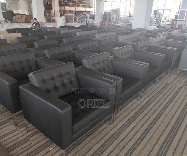 Office Sofa : 5-Seater Executive Office Leather Padded Reception Sofa - thumbnail 8