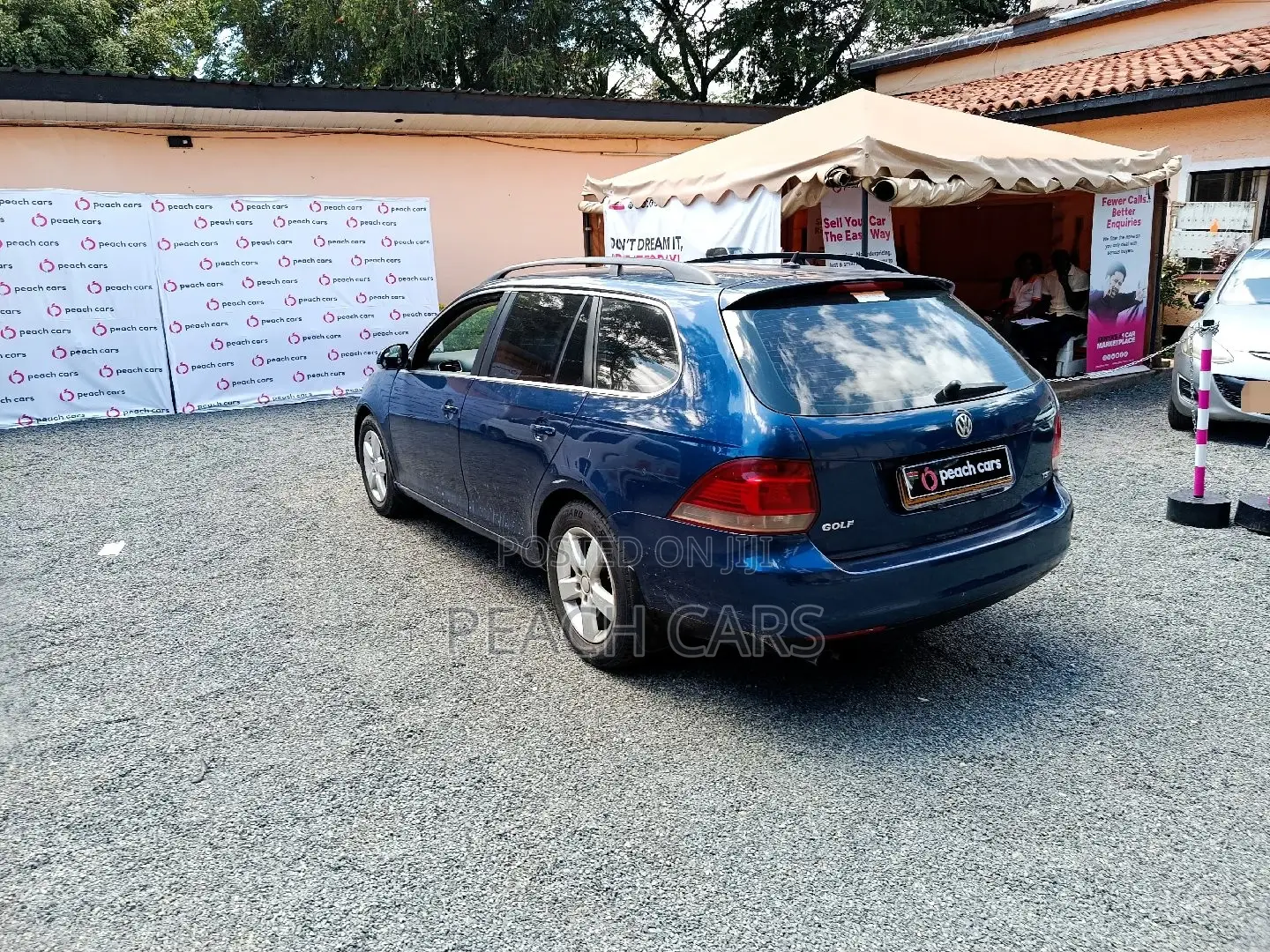 Volkswagen Golf 2012 Blue
