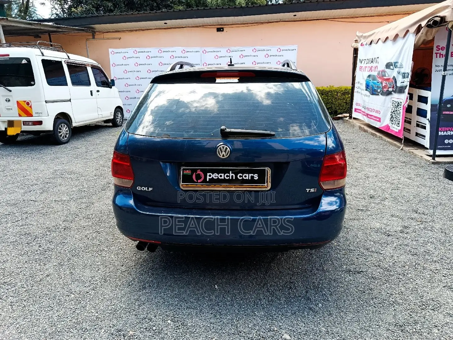 Volkswagen Golf 2012 Blue