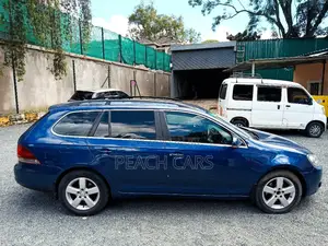 Volkswagen Golf 2012 Blue