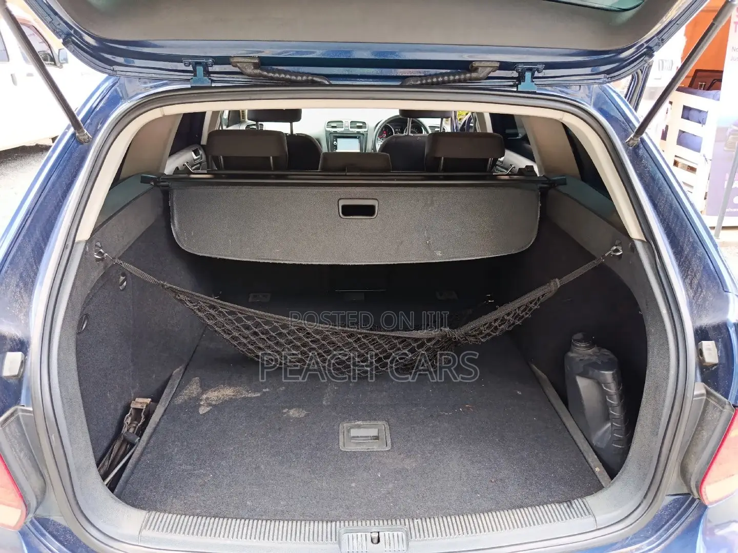 Volkswagen Golf 2012 Blue